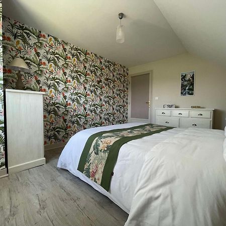 Des Roux Et Des Pious Suite De 35 A 60 M2 Et 3 Chambres Pour Groupe De 2 A 6 Personnes Civray-de-Touraine Luaran gambar